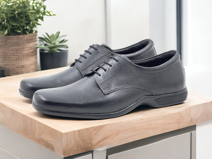 Men’s Black Leather Lace-Up Derby Shoes